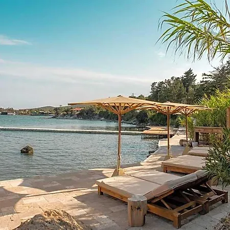 Gaia Alacati By The Sea - Adult Only Ciftlikkoyu
