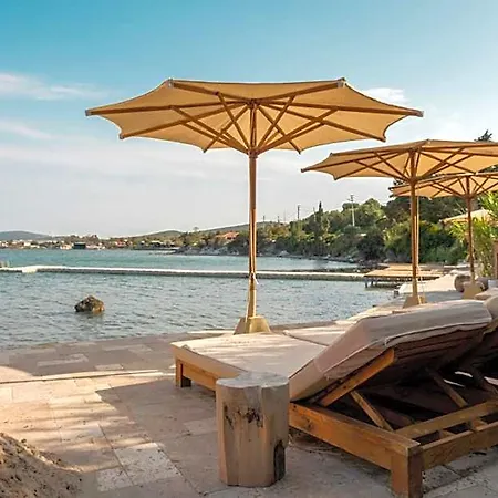 Gaia Alacati By The Sea - Adult Only *